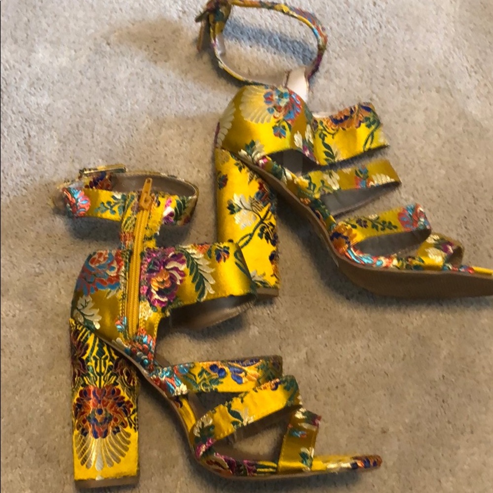 Woman’s Sandal